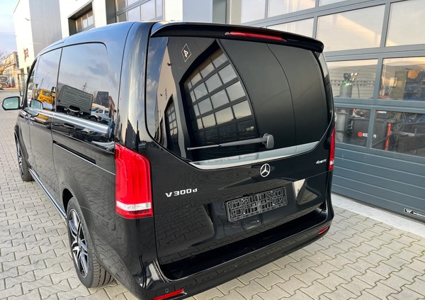 Mercedes-Benz Klasa V cena 399000 przebieg: 20, rok produkcji 2023 z Skarszewy małe 704